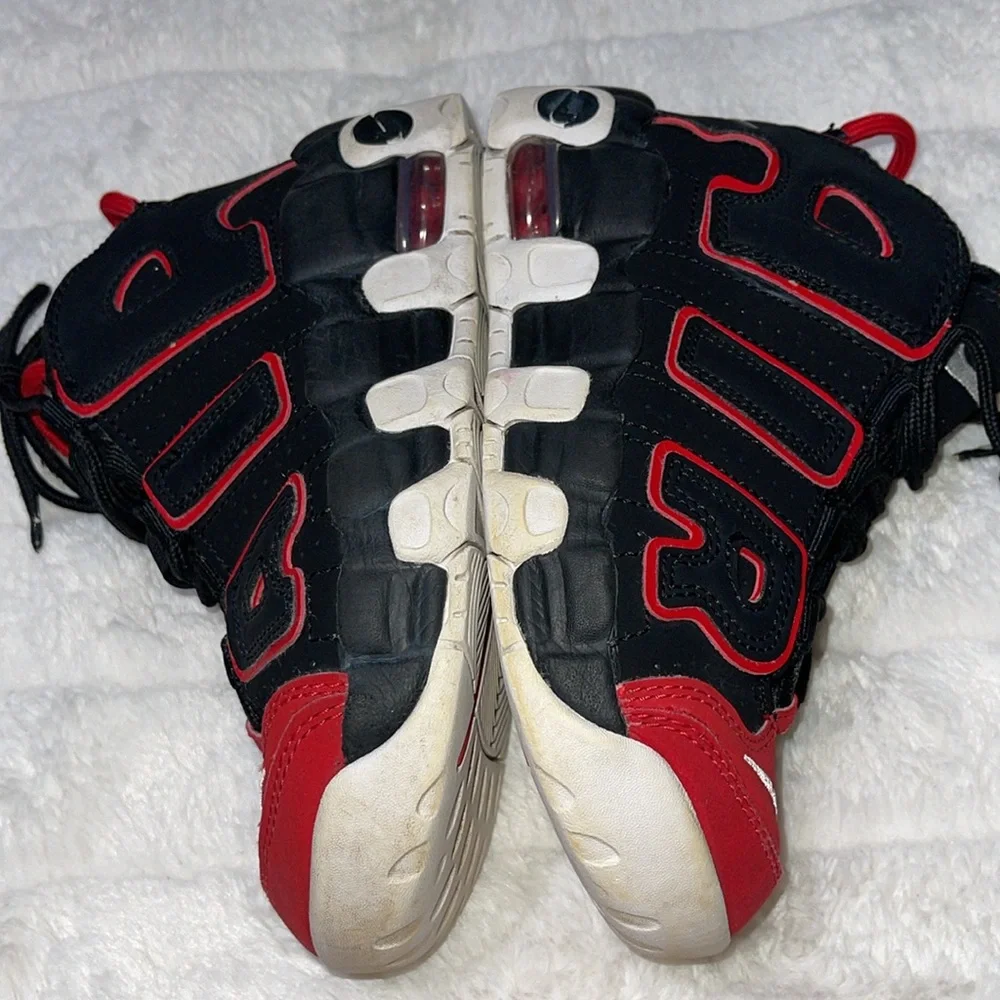 Nike uptempo